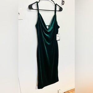 Melrose and Market Deep Green Backless Velvet Dress
